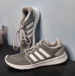 Women's Adidas Running Shoes in Grey/White Size 7 Women's